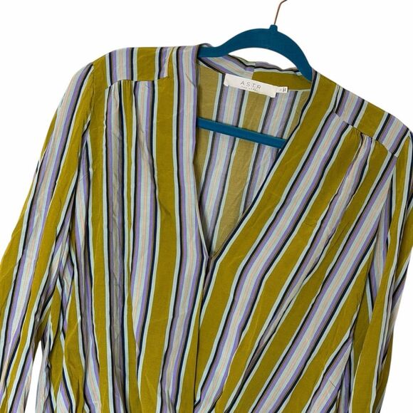 Astr The Label Quinn Bodysuit Wrap Blouse Stripe Gold Purple L pm - Picture 6 of 11